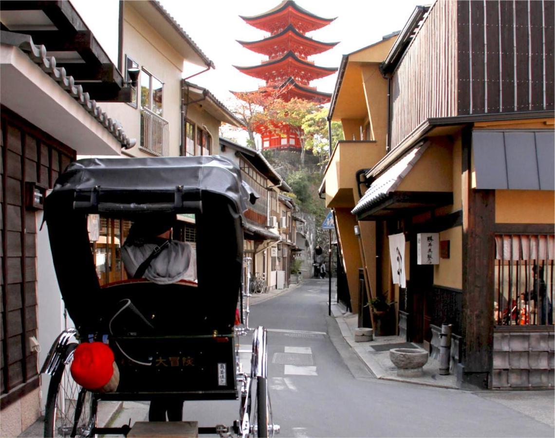 Hotel Miyajima Shiro Hatsukaichi Zewnętrze zdjęcie